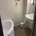 De
