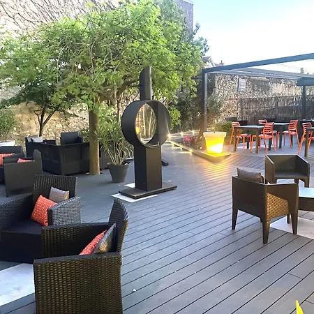 Hotel De 3*